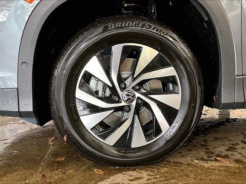 New 2026 Volkswagen Tiguan S image 14