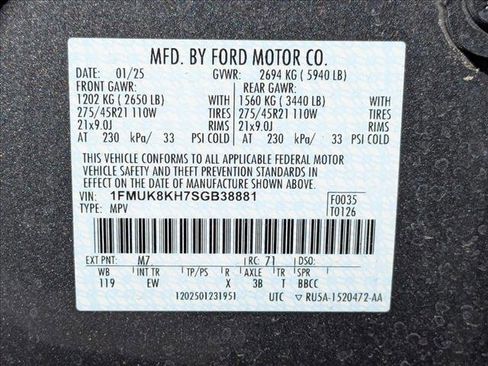 Used 2025 Ford Explorer ST-Line w/ ST-Line Street Pack image 20