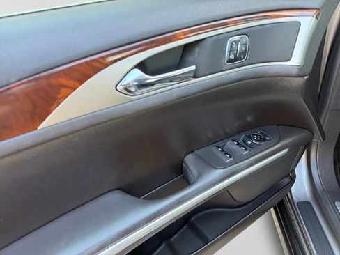 Used 2014 Lincoln MKZ Hybrid w/ Equipment Group 202A Reserve FWD image 10