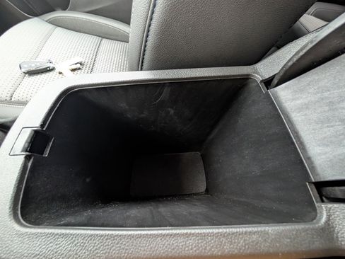 Used 2024 Chevrolet Trax LT w/ Driver Confidence Package image 27