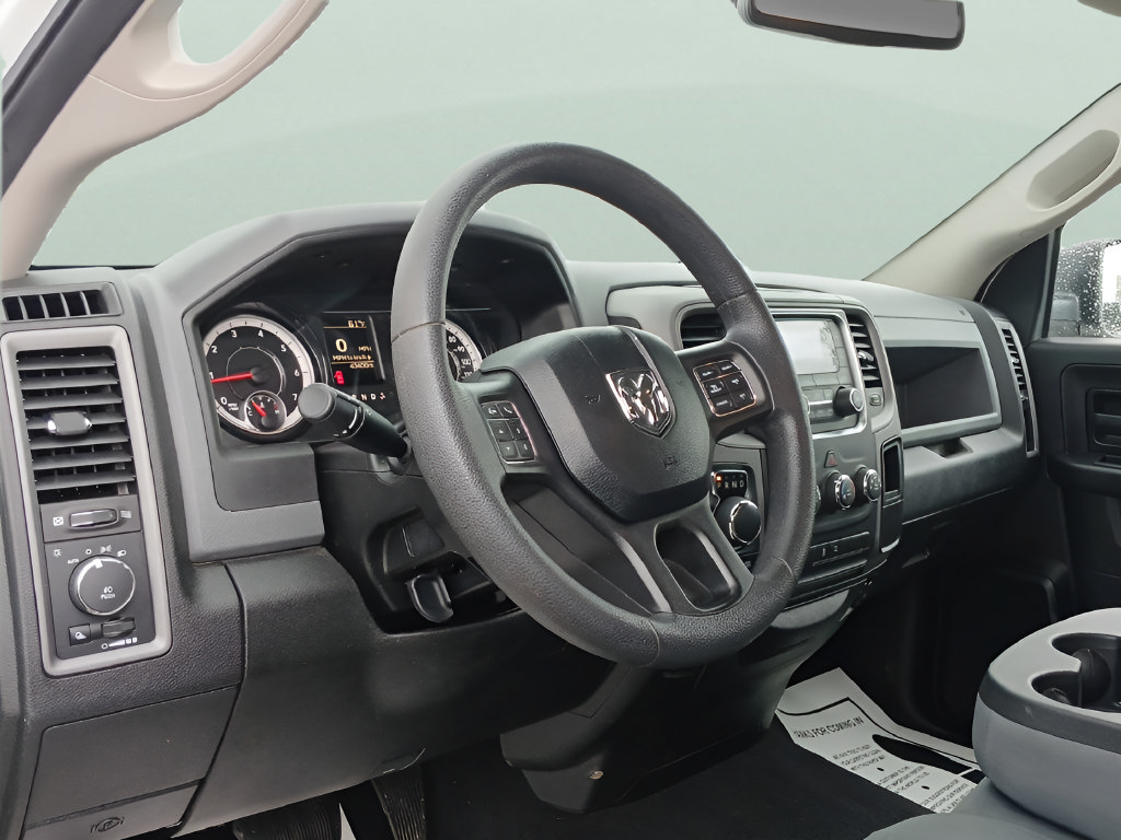 Used 2019 RAM 1500 Express AWD/4WD image 13