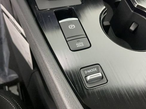 New 2025 Nissan Rogue SV image 17