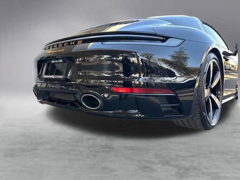 Used 2021 Porsche 911 Targa 4S Heritage Design AWD/4WD image 25