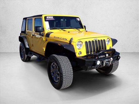 Used 2015 Jeep Wrangler Unlimited Rubicon AWD/4WD image 6