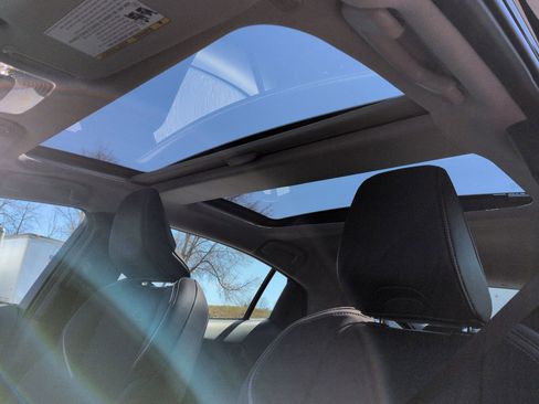 Used 2026 Toyota Prius XLE image 19