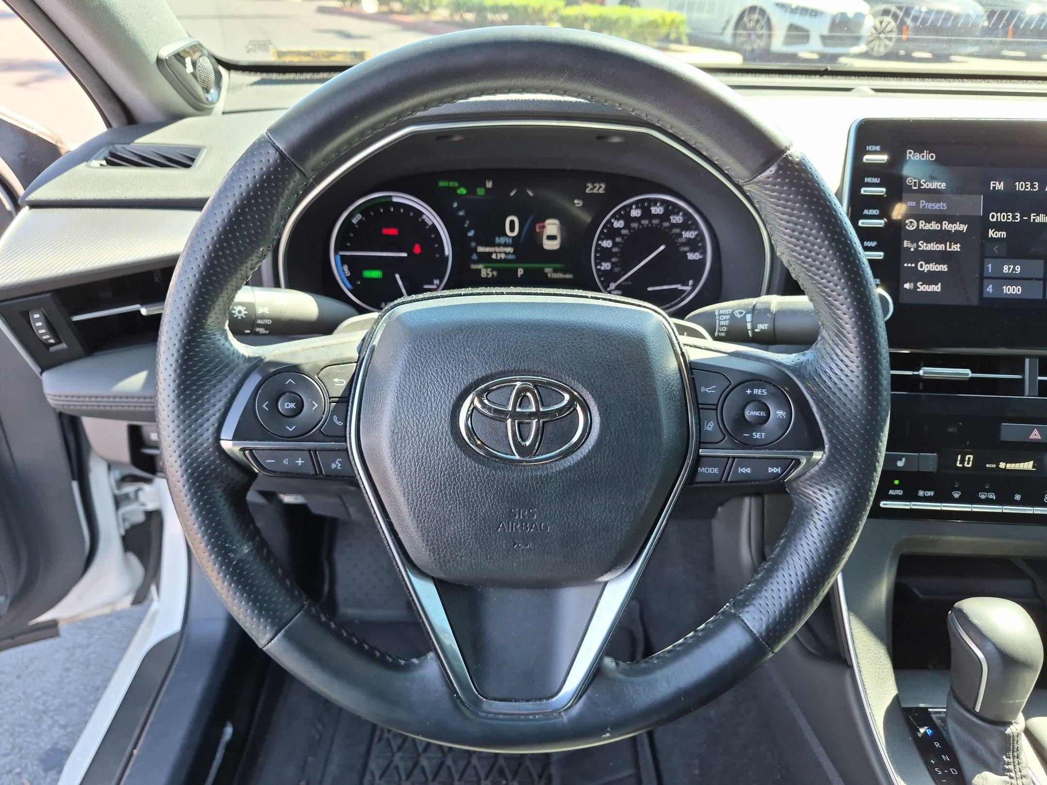 Used 2022 Toyota Avalon XSE FWD image 18