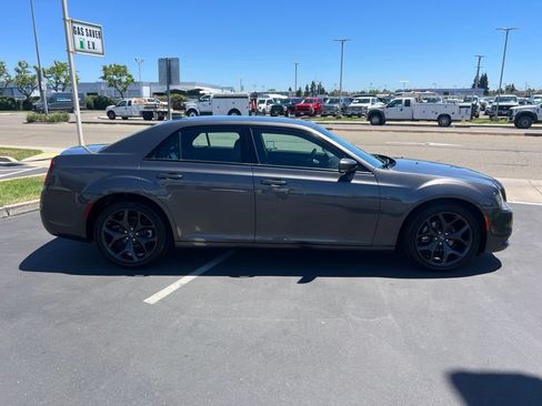 Used 2023 Chrysler 300 S RWD image 14