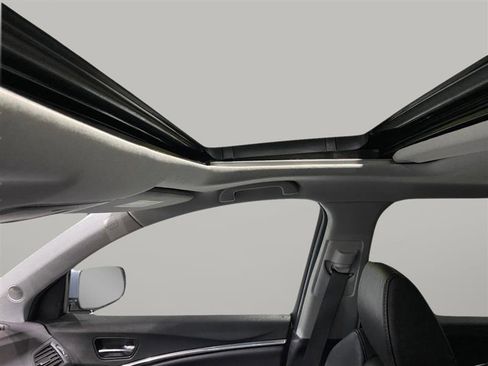 Used 2017 Acura MDX SH-AWD w/ Technology Package image 18