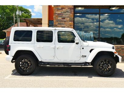 Used 2022 Jeep Wrangler Unlimited Sahara