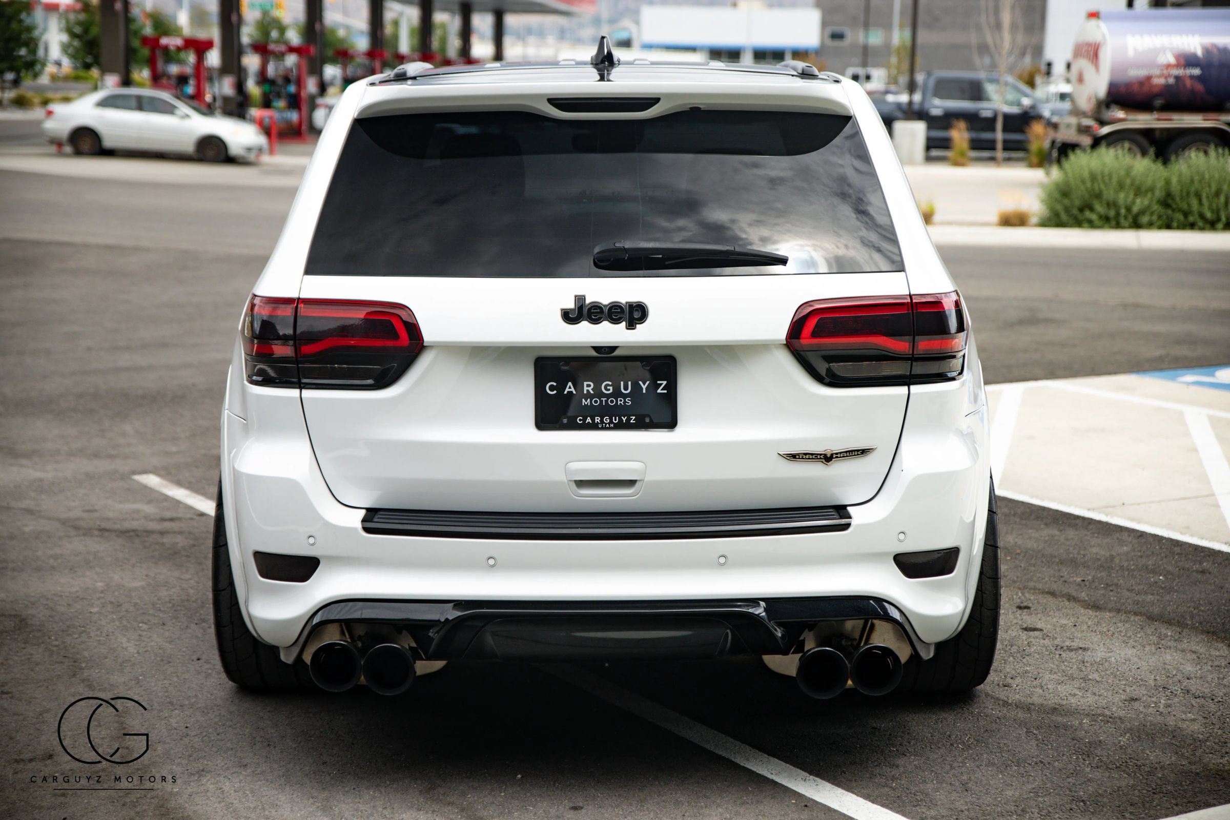 Used 2018 Jeep Grand Cherokee Trackhawk w/ Trailer Tow Group IV AWD/4WD image 10