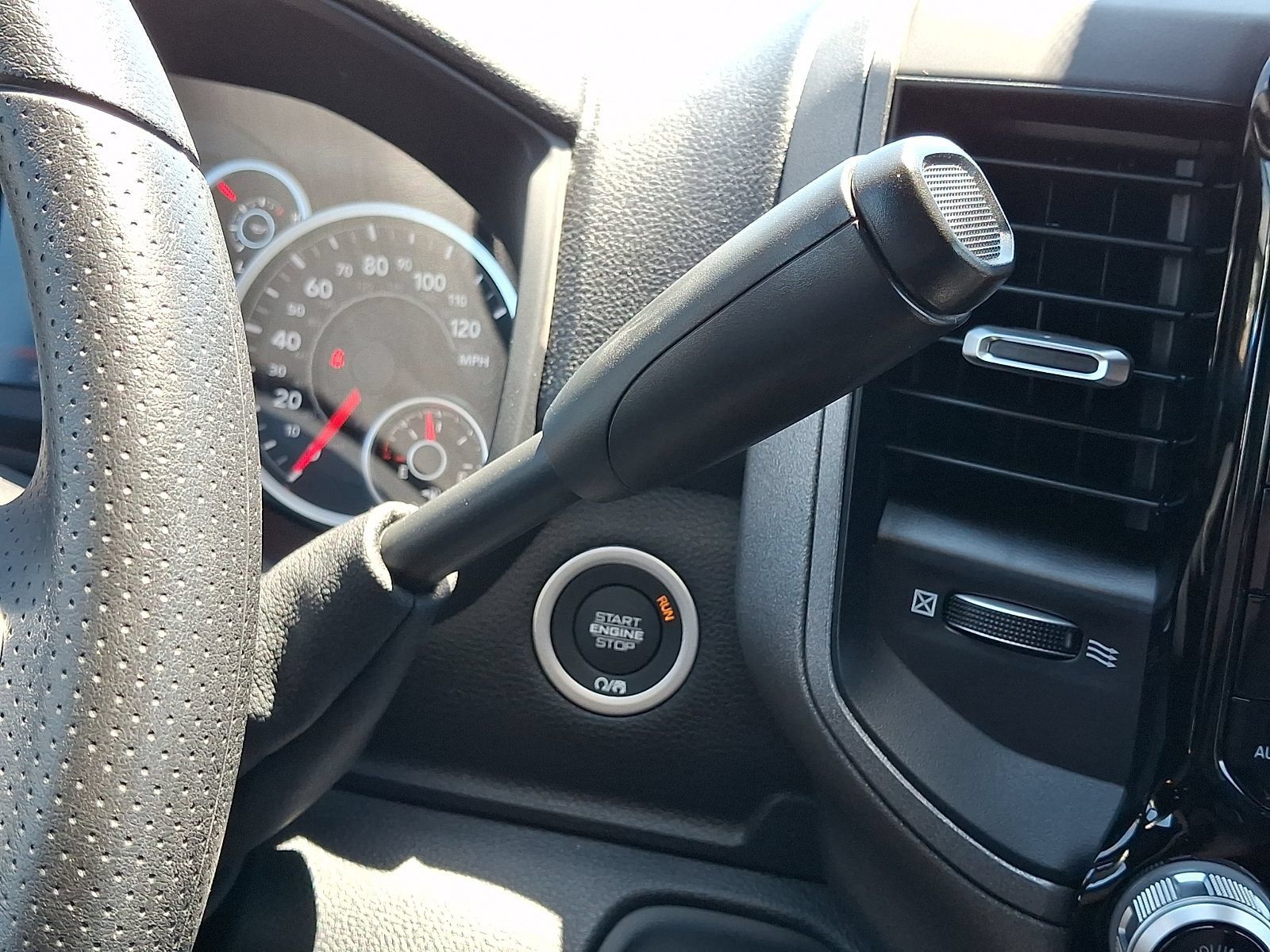 New 2026 RAM 3500 Tradesman AWD/4WD image 10