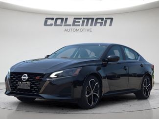 Used 2023 Nissan Altima 2.5 SR FWD video 1