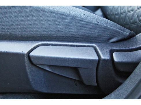 New 2026 Nissan Kicks SV w/ SV Premium Package image 20