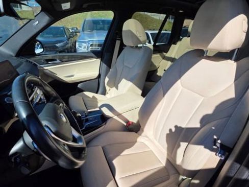 Used 2020 BMW X3 xDrive30i w/ Premium Package image 11