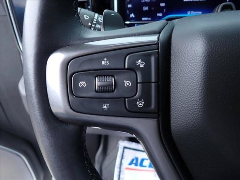 Used 2025 Chevrolet Silverado 1500 High Country AWD/4WD image 18