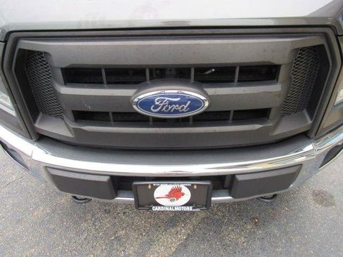 Used 2015 Ford F150 XL w/ Equipment Group 101A Mid AWD/4WD image 4