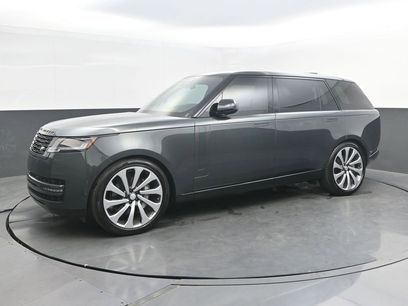 Used 2025 Land Rover Range Rover Long Wheelbase SE