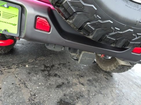 Used 2024 Jeep Wrangler Unlimited Rubicon image 6