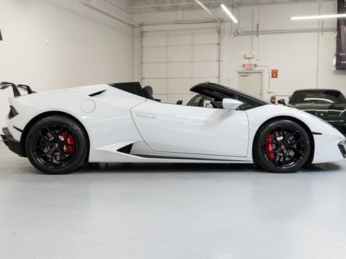 Used 2017 Lamborghini Huracan LP 580-2 image 9