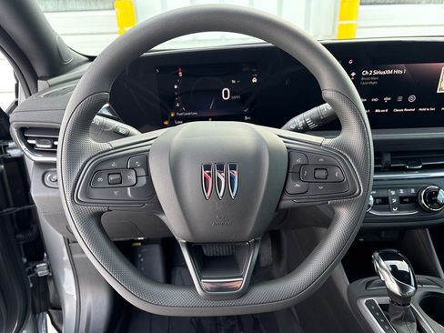 New 2026 Buick Envista Preferred image 14