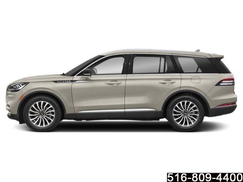 Used 2022 Lincoln Aviator Reserve w/ Equipment Group 201A AWD/4WD image 4