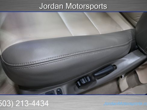 Used 2004 Ford Excursion Eddie Bauer image 72