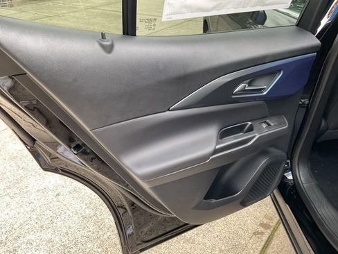 New 2026 Chevrolet Equinox EV LT image 22