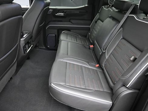Used 2023 GMC Sierra 1500 AT4X image 11