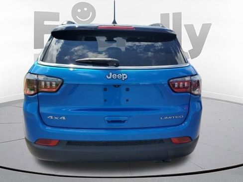 Used 2022 Jeep Compass Limited AWD/4WD image 4