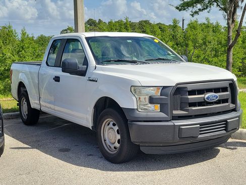 Used 2016 Ford F150 XL w/ Equipment Group 101A Mid RWD image 2