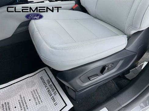 New 2026 Ford Explorer Platinum w/ LUX Leather Package AWD/4WD image 27