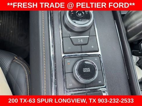 Used 2023 Ford Expedition Max Platinum AWD/4WD image 23