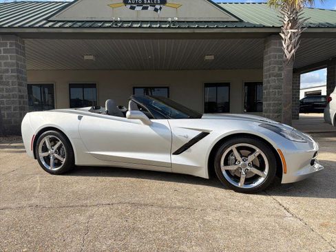 Used 2014 Chevrolet Corvette Stingray Convertible w/ 2LT Preferred Equipment Group image 3