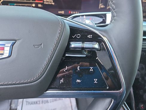 Certified 2025 Cadillac Escalade Sport Platinum w/ LPO, ONYX Package image 22