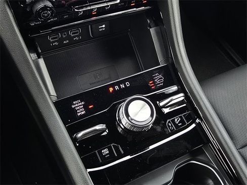 New 2025 Jeep Grand Cherokee Overland w/ Adv Protech Group III image 12