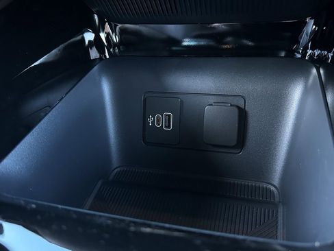 New 2026 Ford Explorer Platinum image 36