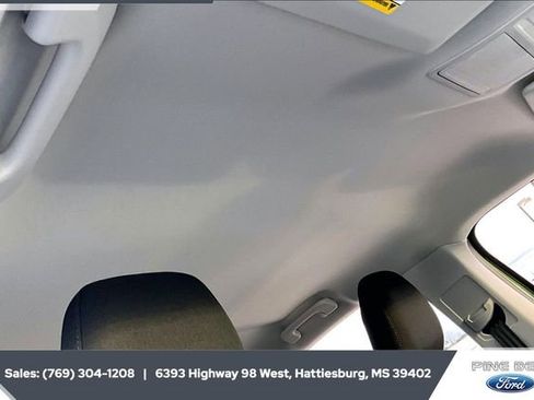 Used 2025 Ford Maverick XL w/ 4K Tow Package image 17