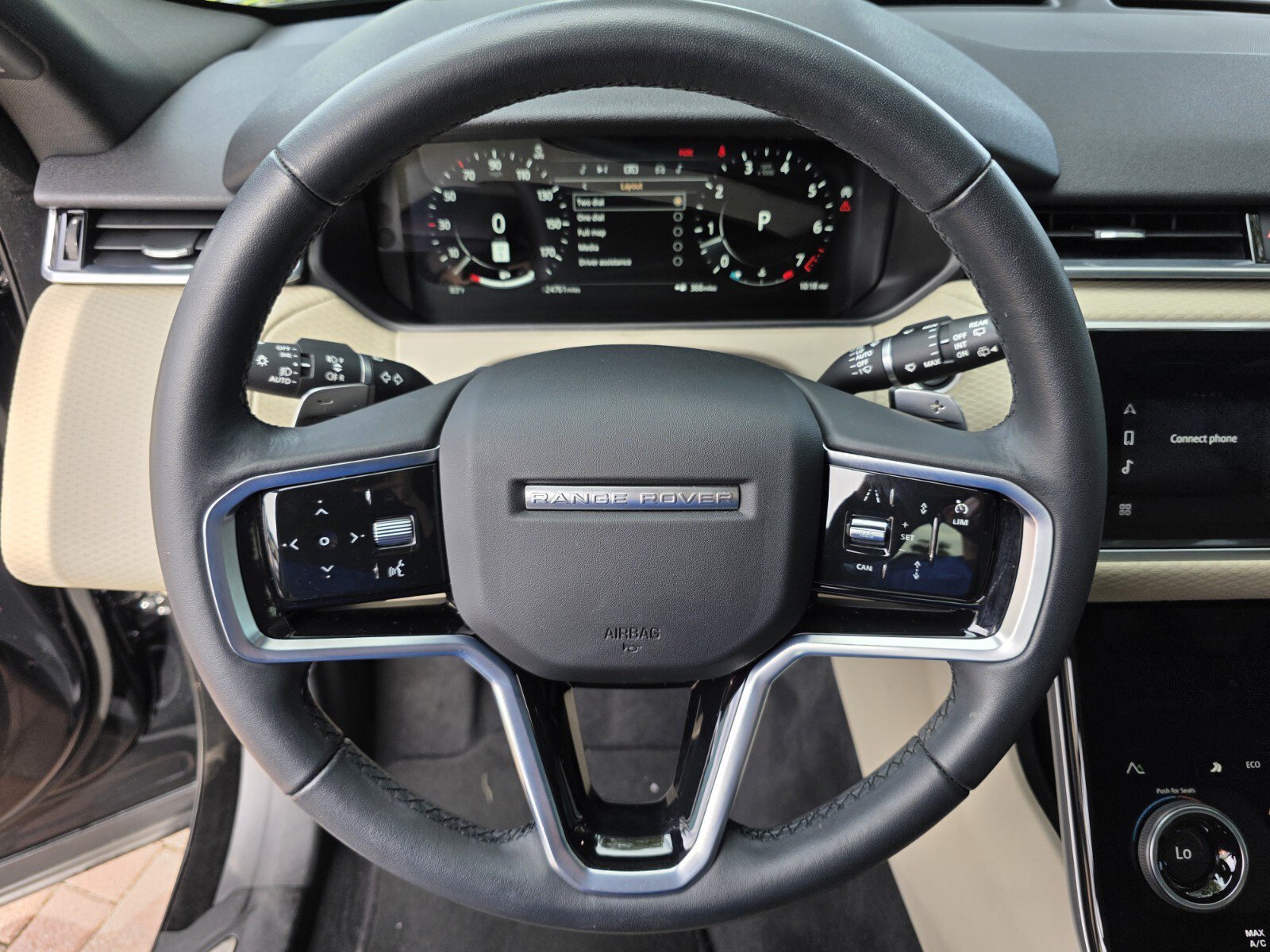 Certified 2023 Land Rover Range Rover Velar R-Dynamic S AWD/4WD image 18