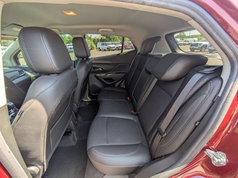 Used 2022 Buick Encore Preferred w/ Safety Package FWD image 29