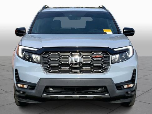 Used 2023 Honda Passport TrailSport image 3