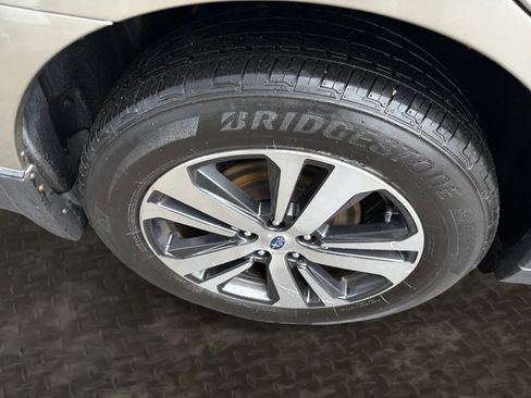 Used 2019 Subaru Outback 2.5i Limited AWD/4WD image 40