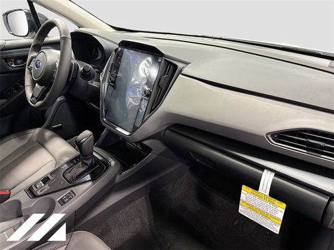 Certified 2025 Subaru Crosstrek 2.5i Limited w/ Popular Package #3A image 32