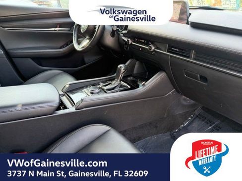 Used 2024 MAZDA MAZDA3 s FWD image 10