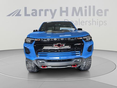 New 2026 Chevrolet Colorado ZR2 w/ Technology Package AWD/4WD image 16