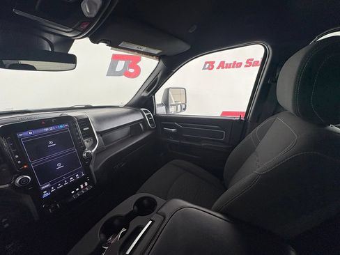 Used 2025 RAM 2500 Big Horn AWD/4WD image 33