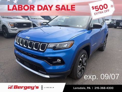 Used 2023 Jeep Compass Limited AWD/4WD image 1