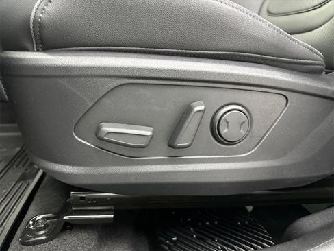 New 2025 Hyundai Tucson Limited image 10