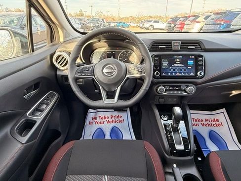 New 2025 Nissan Versa SR w/ Trunk Package image 18