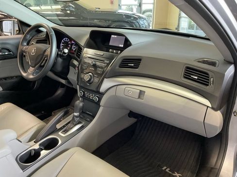 Certified 2018 Acura ILX w/ Special Edition Package FWD image 18