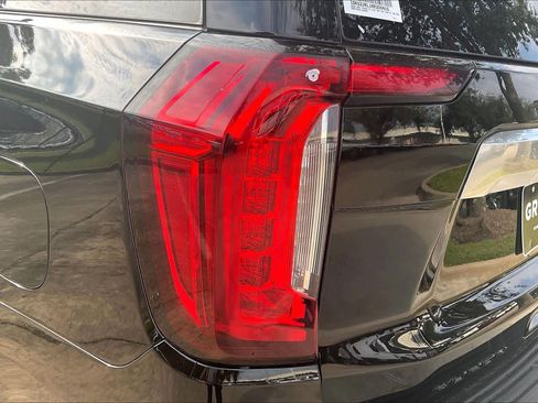 Certified 2024 GMC Yukon XL Denali image 26